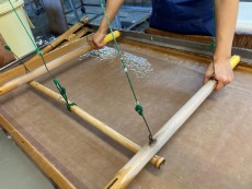 10月12日漉き手元