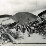 講演会　鳥取地震75年を期に考える　　　  　　中国地域北部の地震活動と近年の被害地震